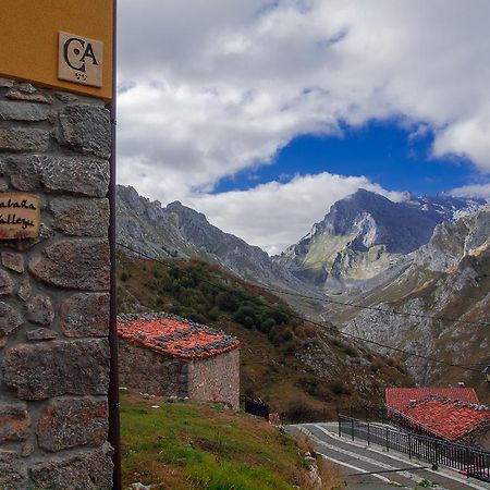 Casa Rural La Cabana Del Valleyu Sotres Εξωτερικό φωτογραφία