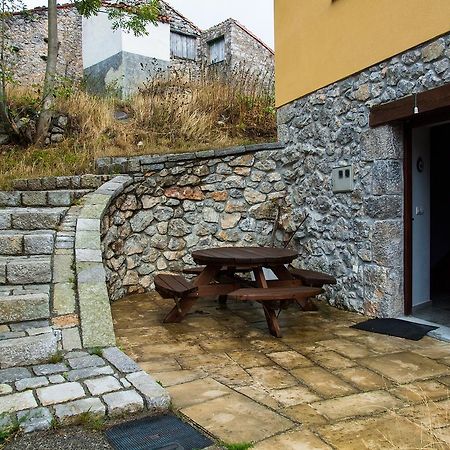 Casa Rural La Cabana Del Valleyu Sotres Εξωτερικό φωτογραφία